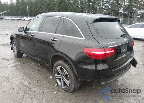 2019 Mercedes-Benz Glc 300 4Matic from USA, damaged, VIN WDC0G4KB7KF638709